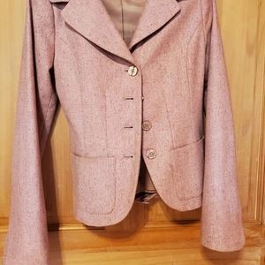 Pink wool blend suit with pockets